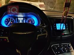 Chrysler 200